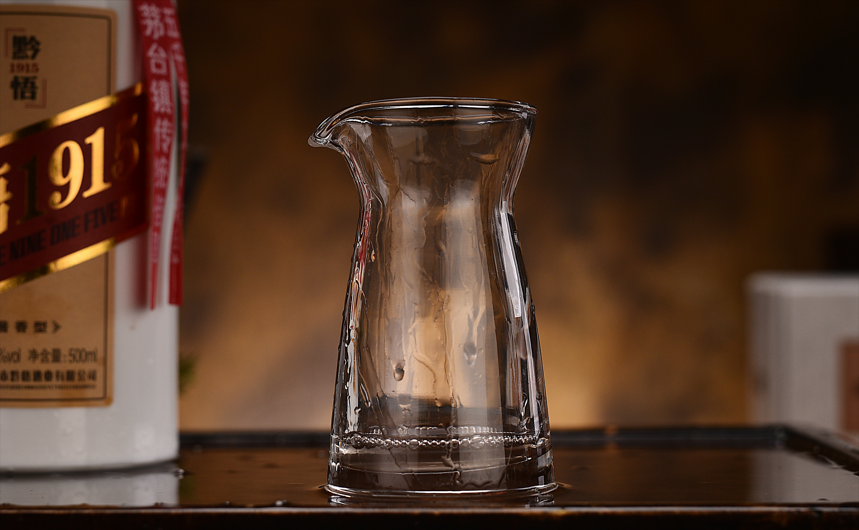 酱香型白酒如何区分新酒和老酒?